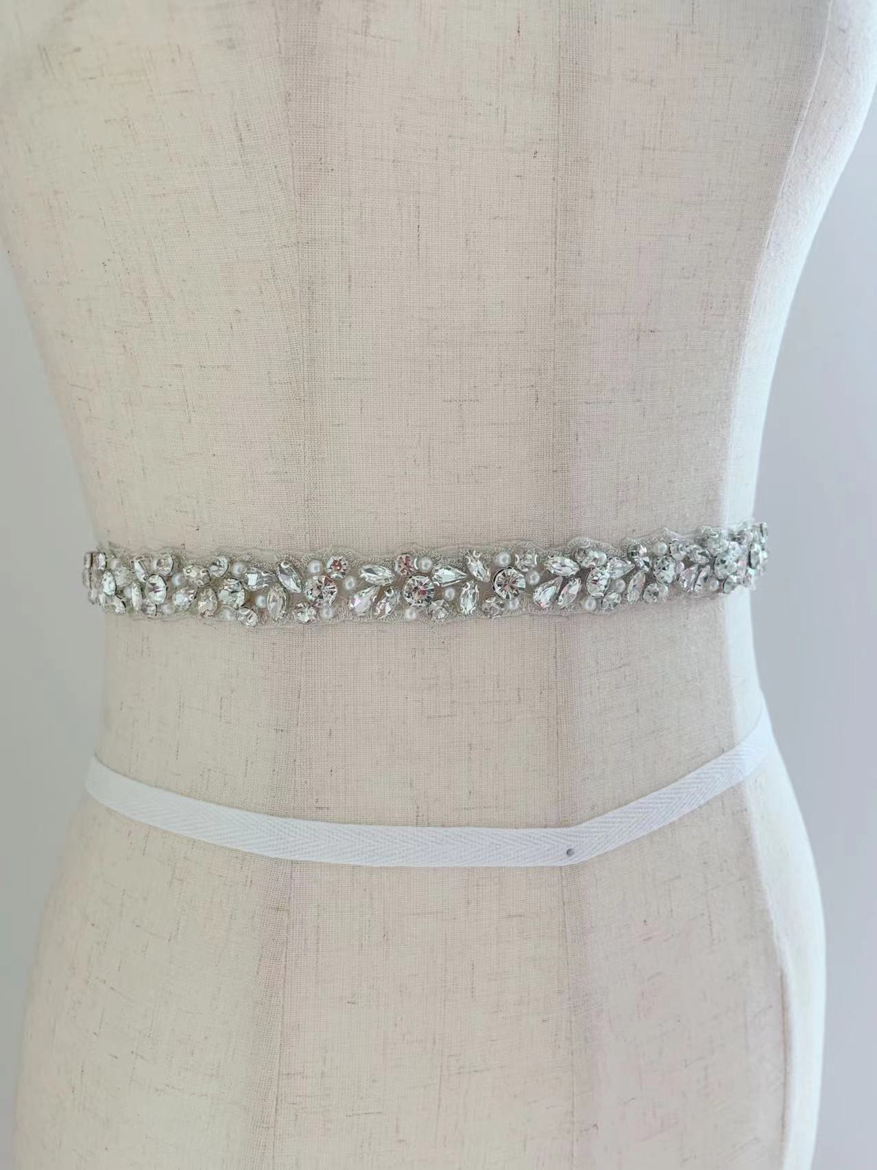 1 Yard/5 Yards Silver Crystal  - Bridal Sash Ribbon 评论和价格
