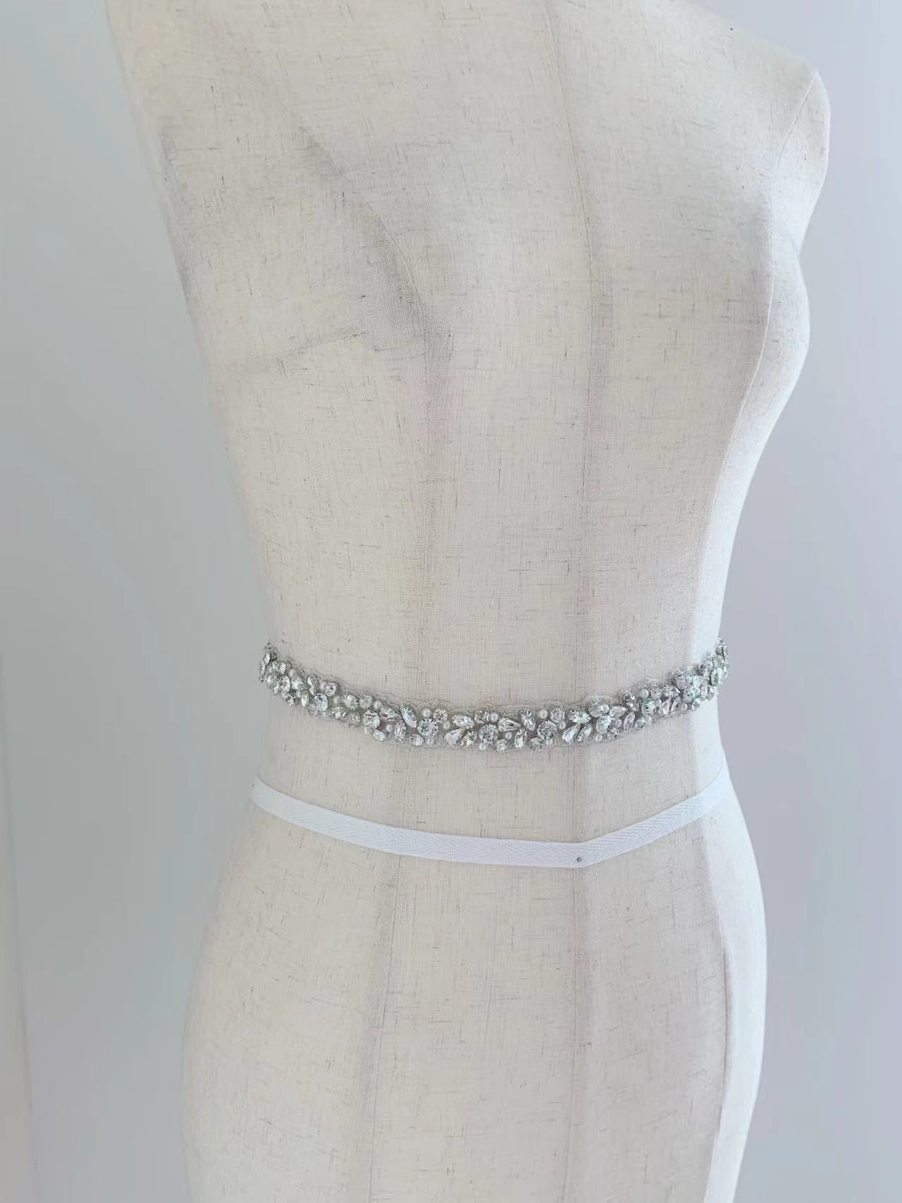 1 Yard/5 Yards Silver Crystal  - Bridal Sash Ribbon 评论和价格