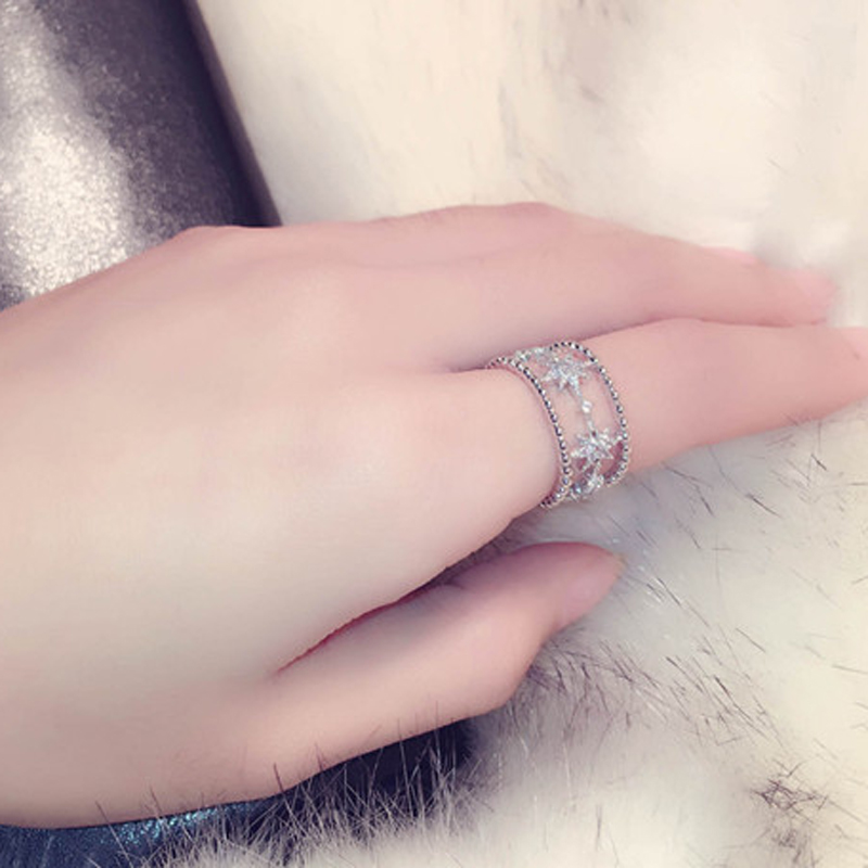NEW ARRIVAL Korean Super Micro - Wedding Superstar 评论和价格